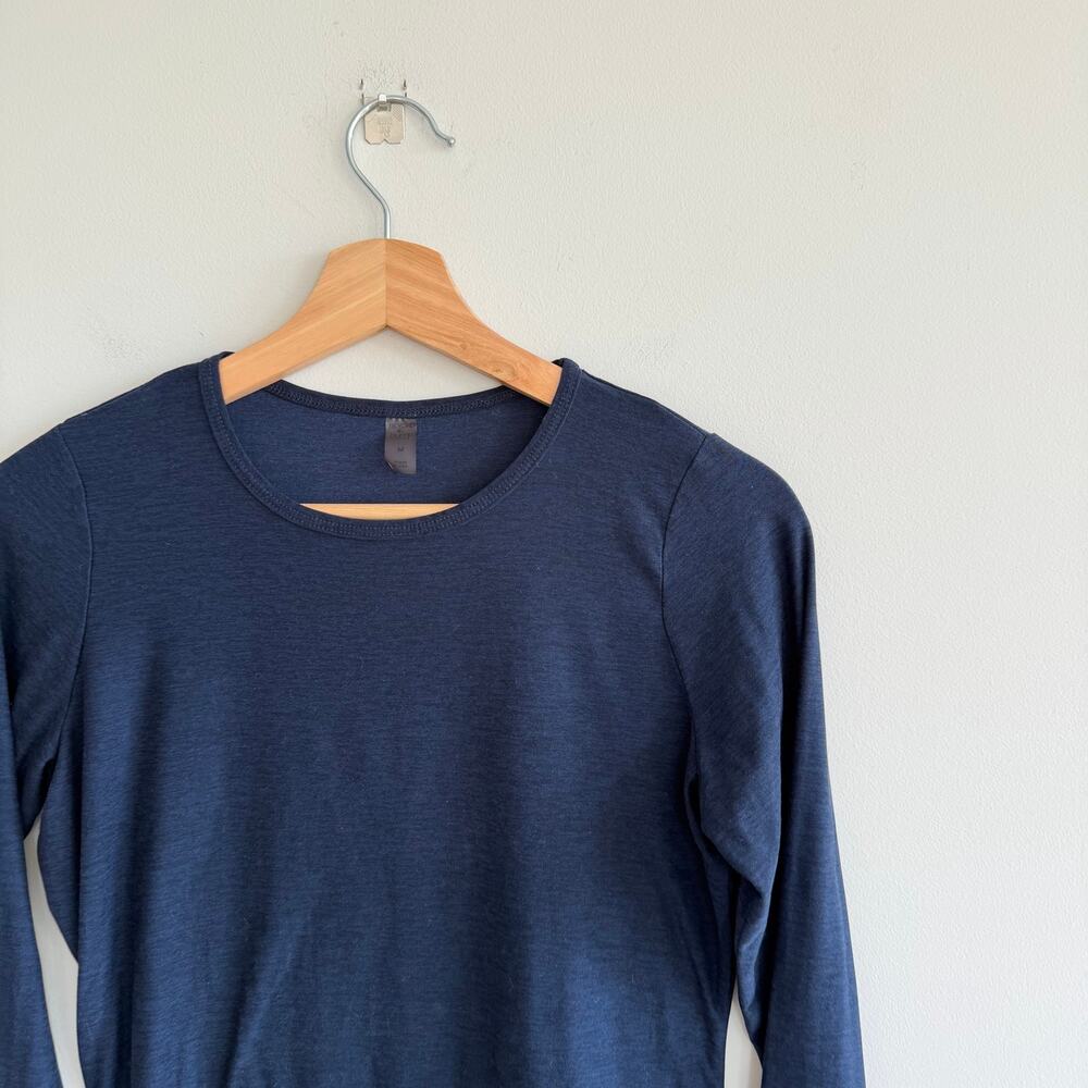 Beyond the Bump by Beyond Yoga Crew Neck Long Sleeve T-Shirt Blue M - Picture 3 of 6